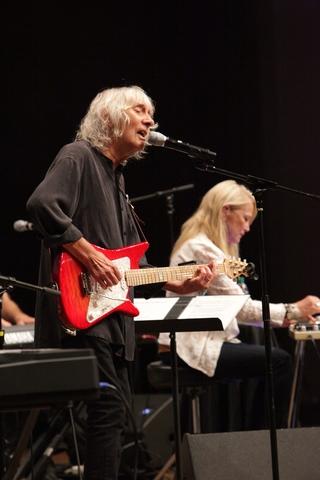 Albert Lee 9174