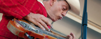 Junior Brown